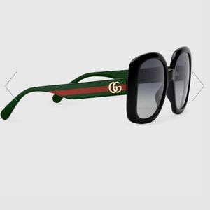 GUCCI SUNGLASSES